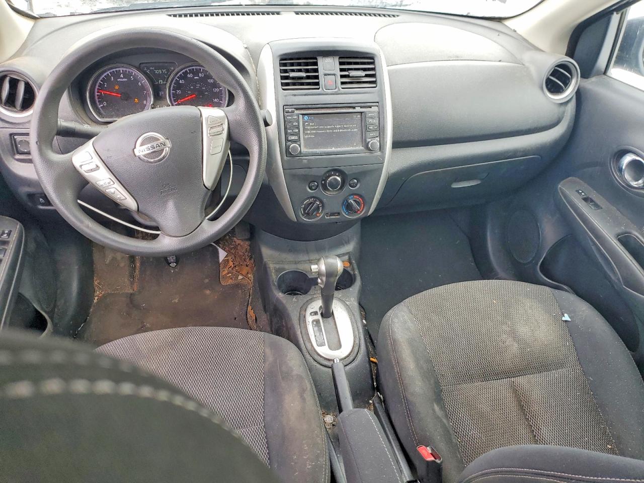 Nissan Versa