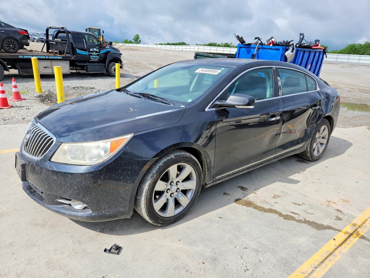 Salvage Buick LaCrosse Image