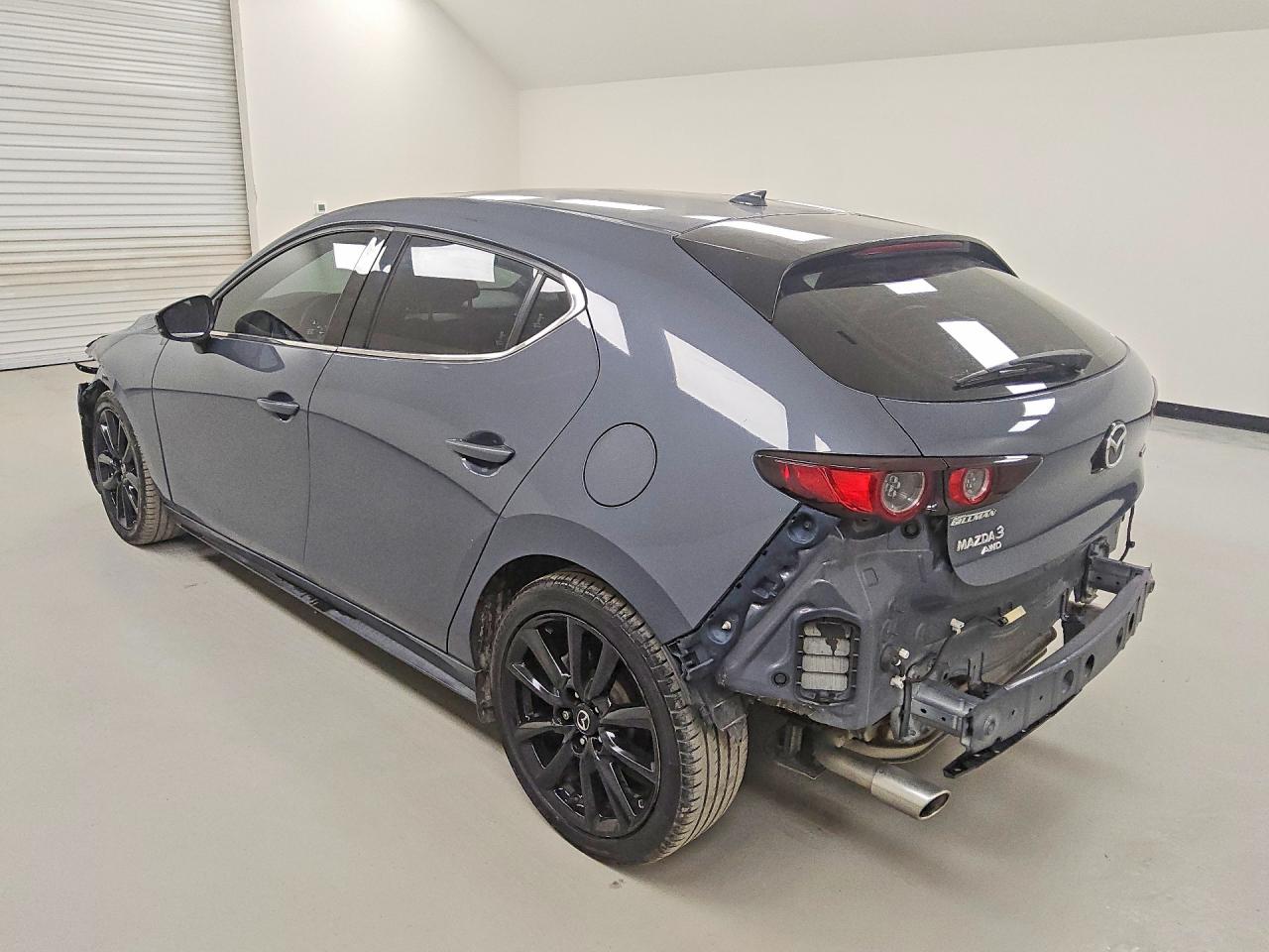 Mazda 3 Premium