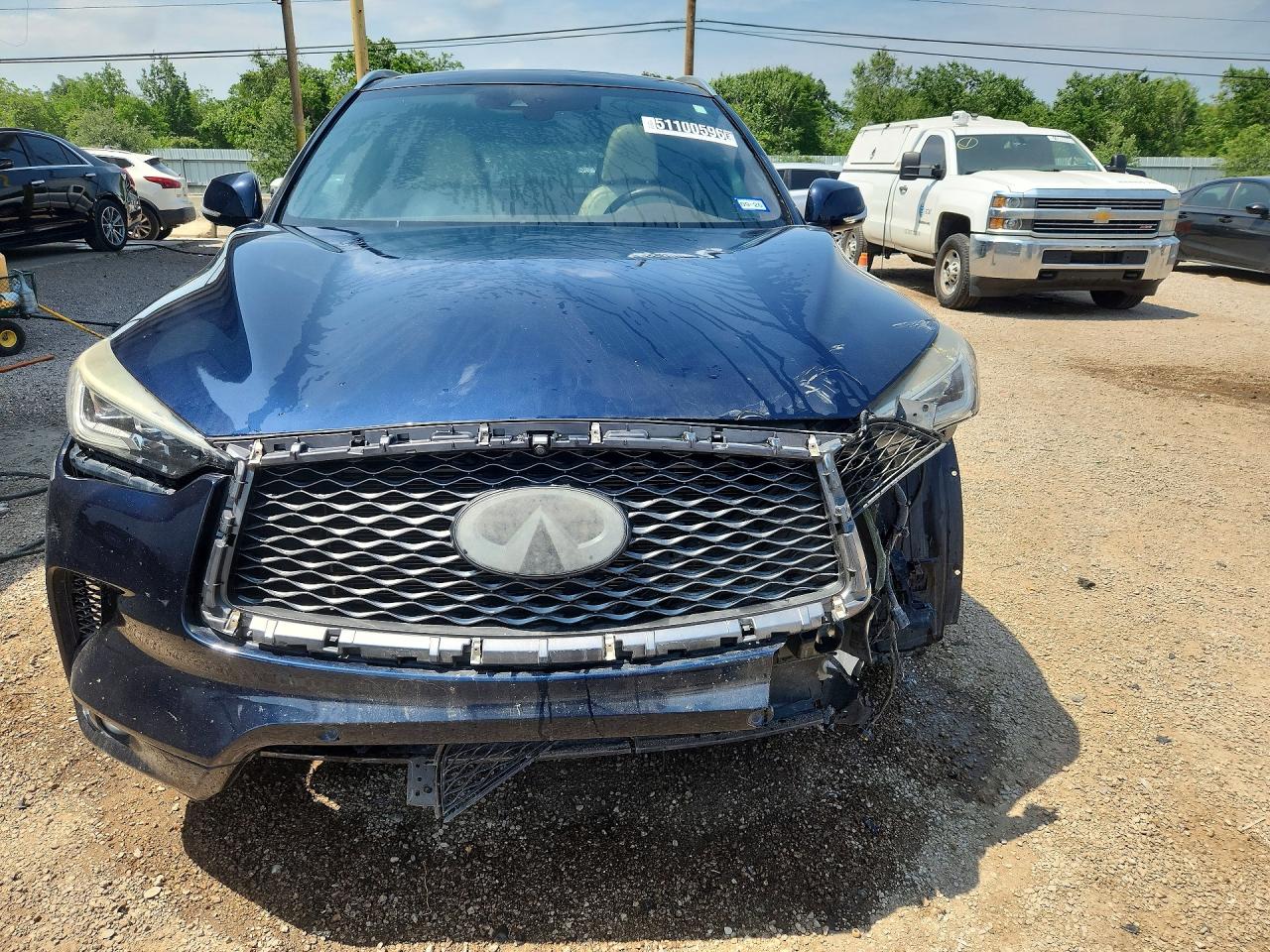 INFINITI Qx Essential