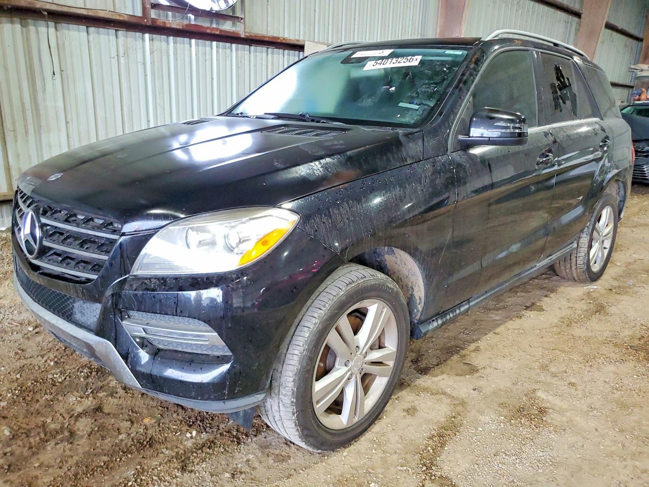 Salvage Mercedes-Benz M-Class Image