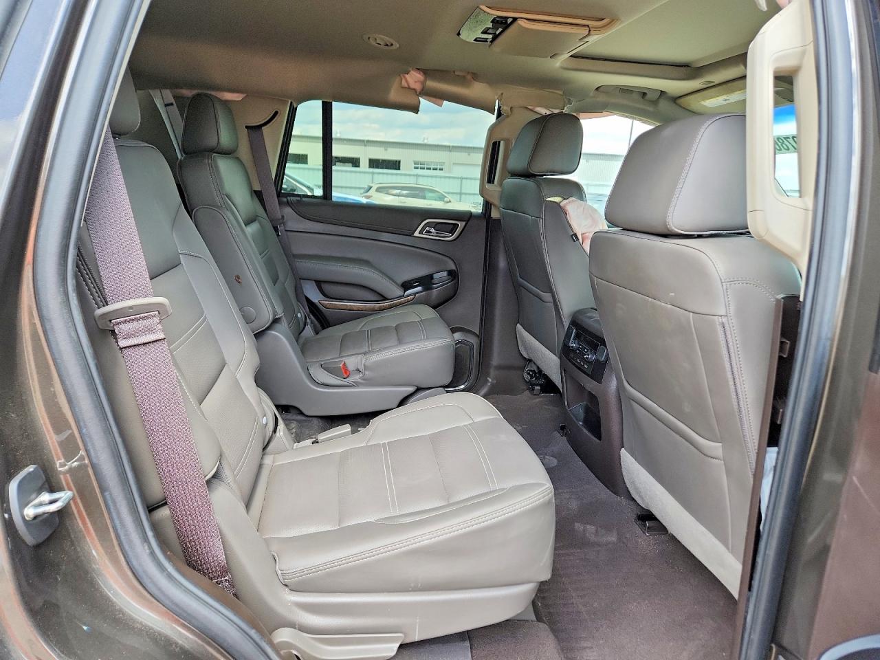 GMC Yukon Denali