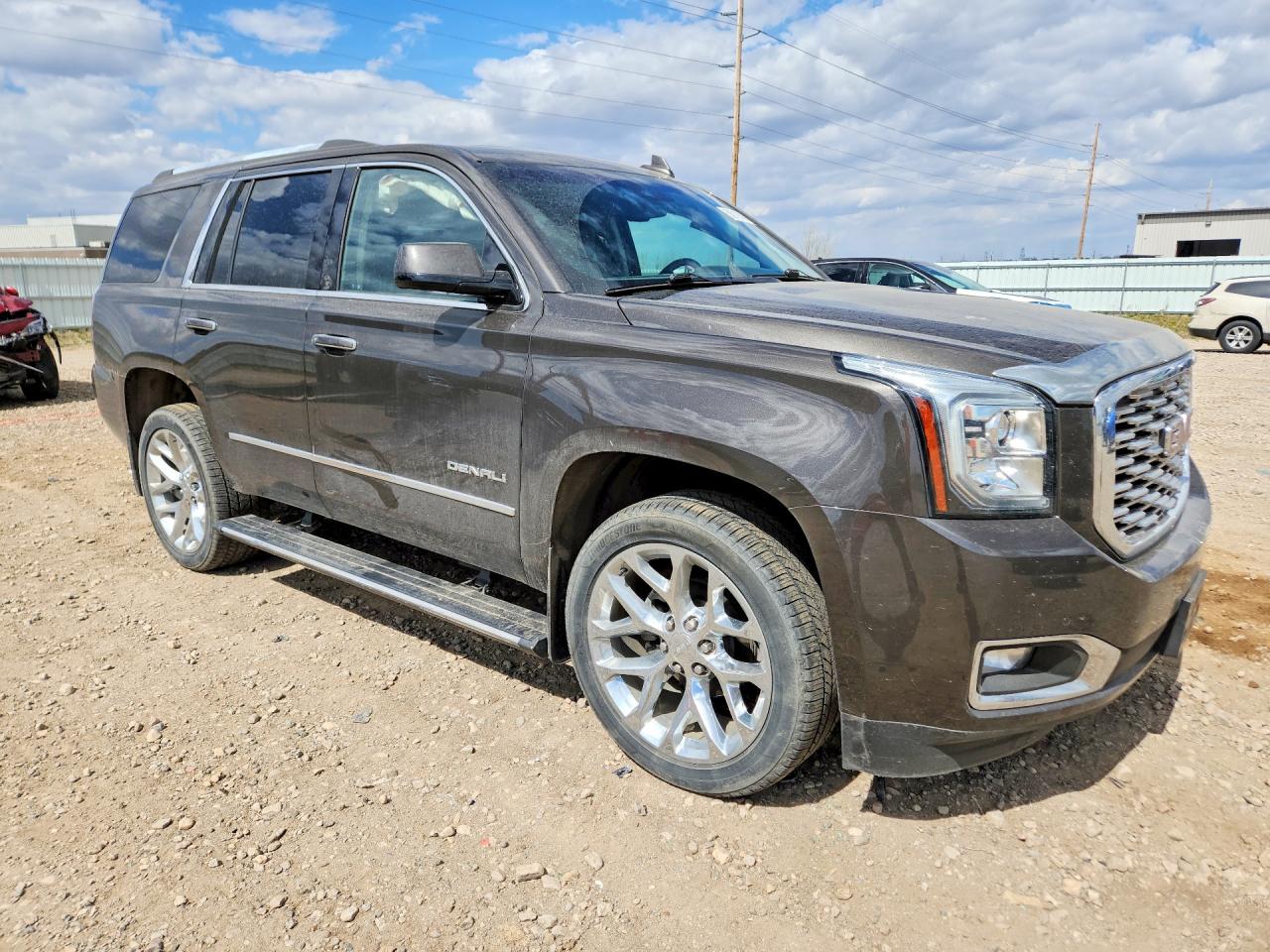 GMC Yukon Denali