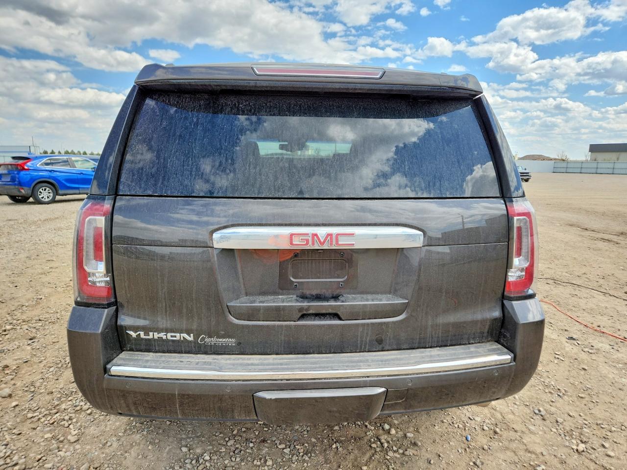 GMC Yukon Denali