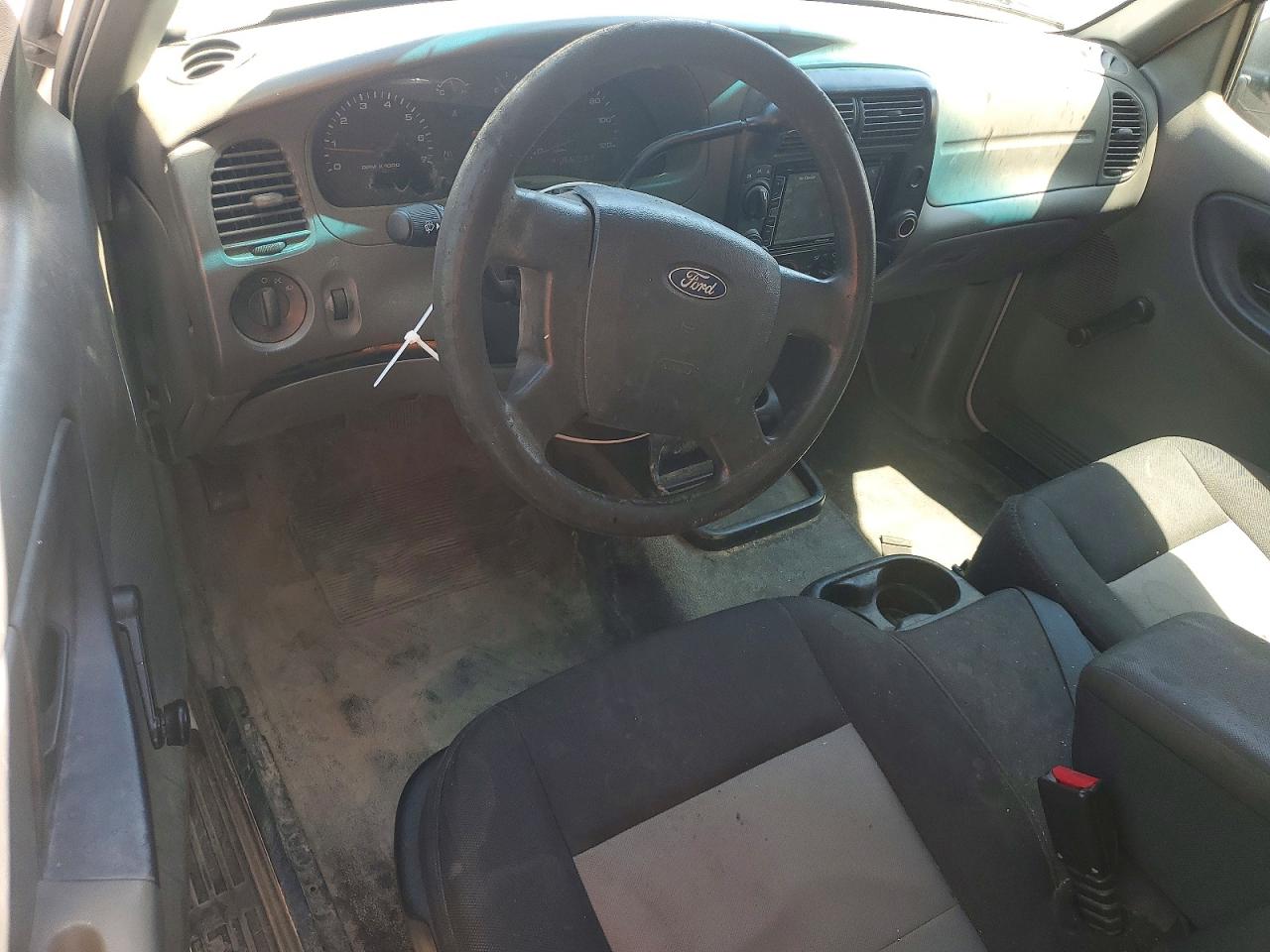 Ford Ranger Super Cab