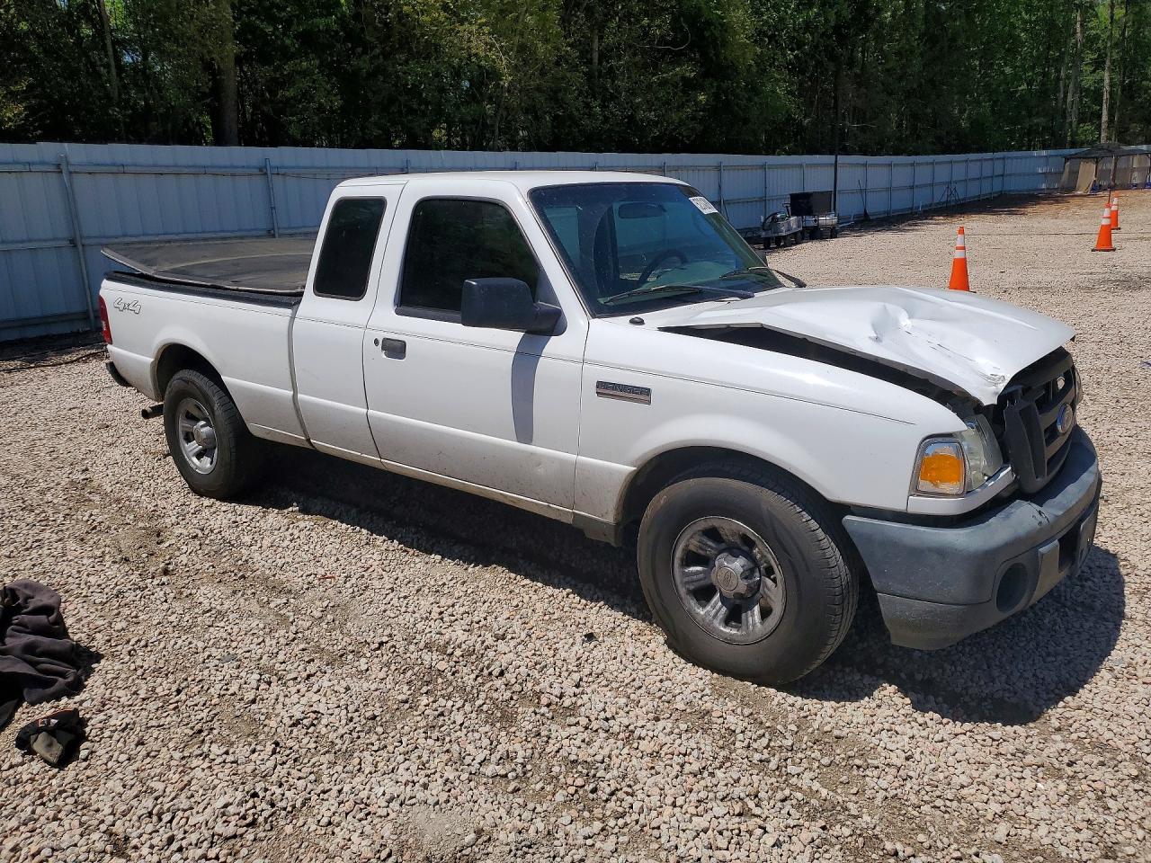 Ford Ranger Super Cab
