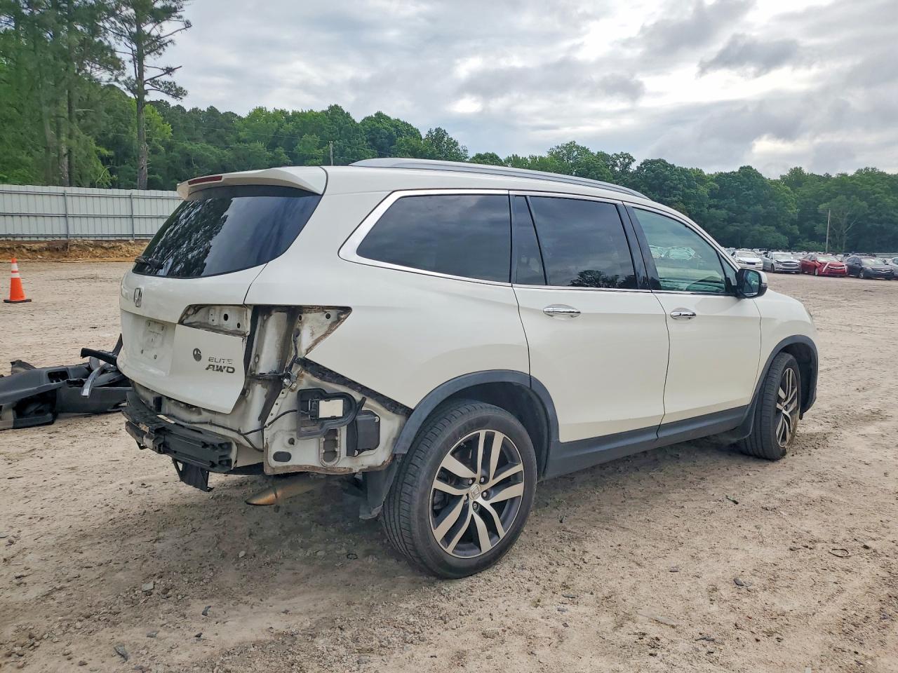 Honda Pilot Elite