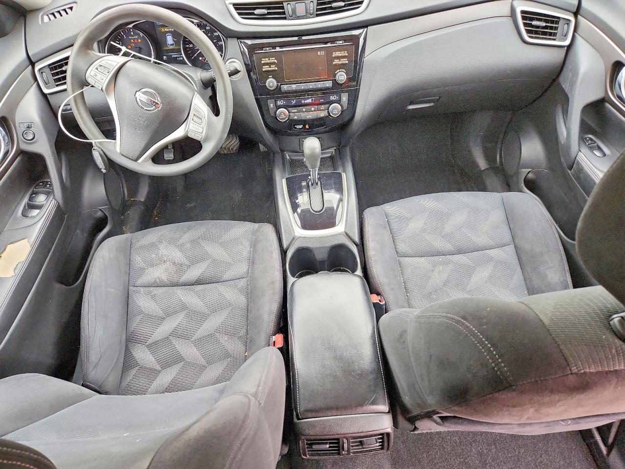 Nissan Rogue Sv
