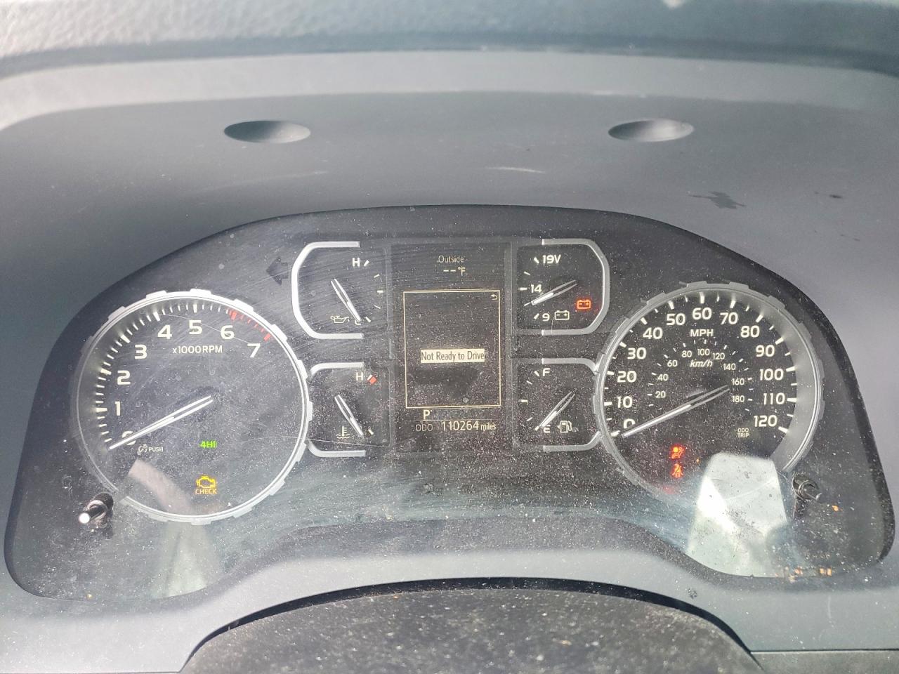 Toyota Tundra Sr5