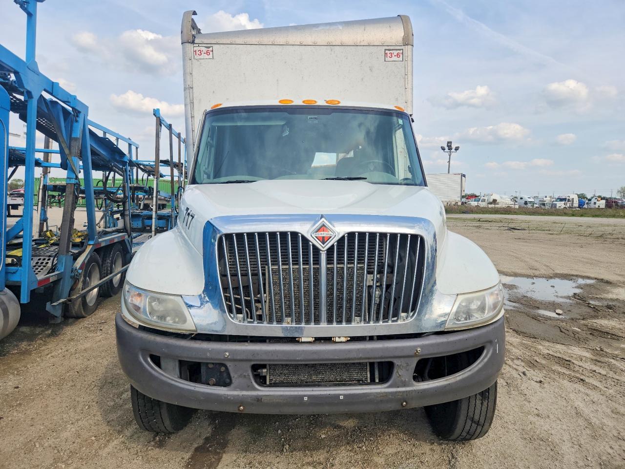International 4000