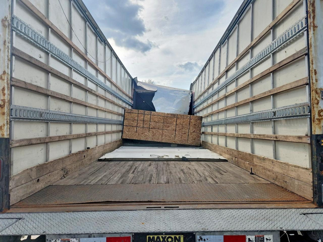 International 4000