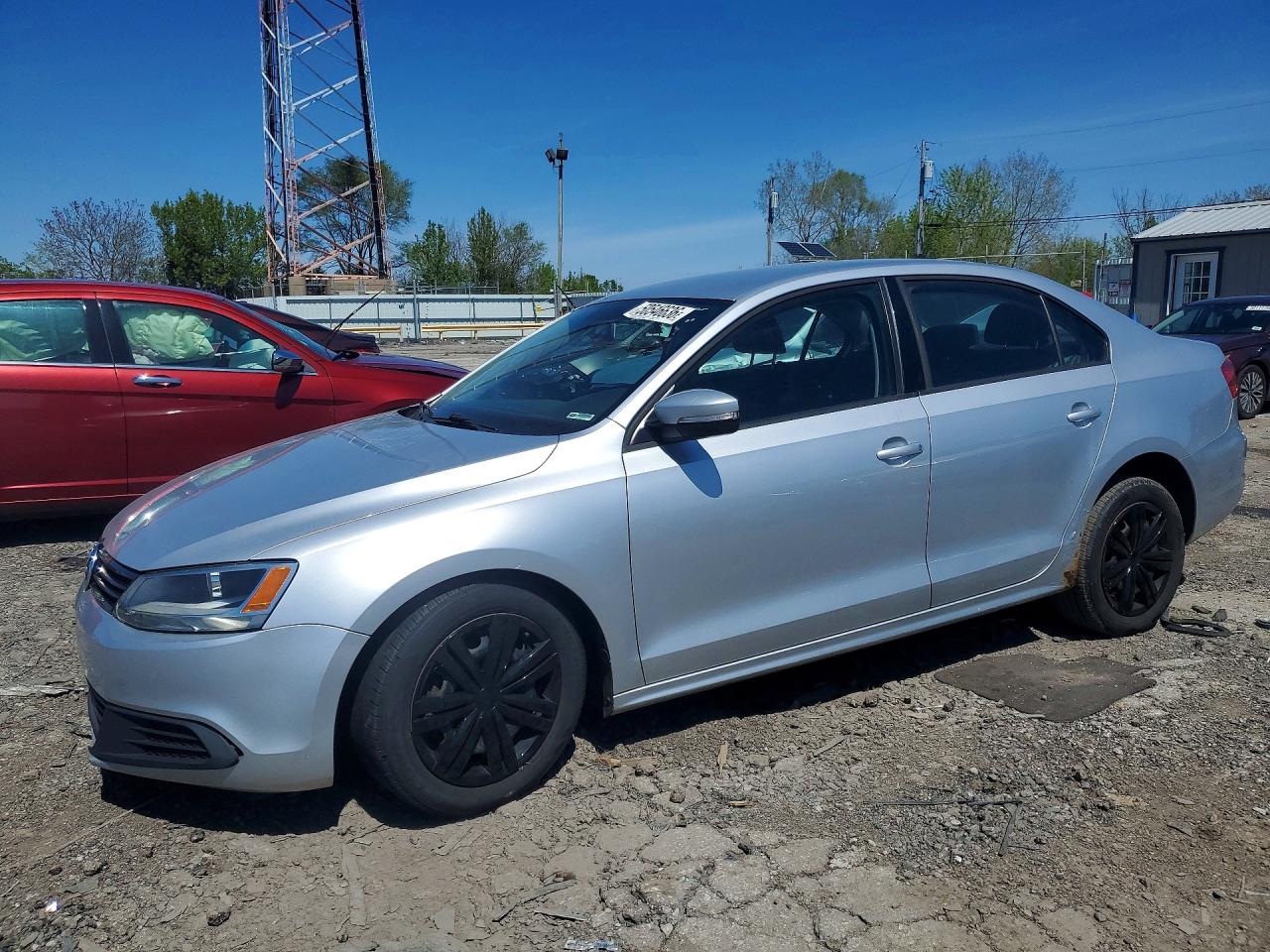 Salvage Volkswagen Jetta Image