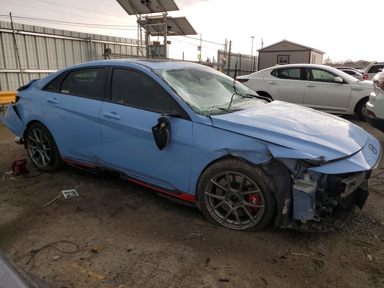 Hyundai ELANTRA Base