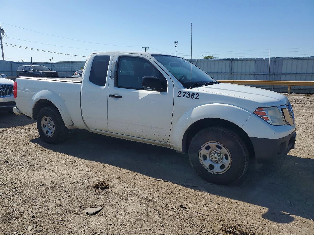 Nissan Frontier S