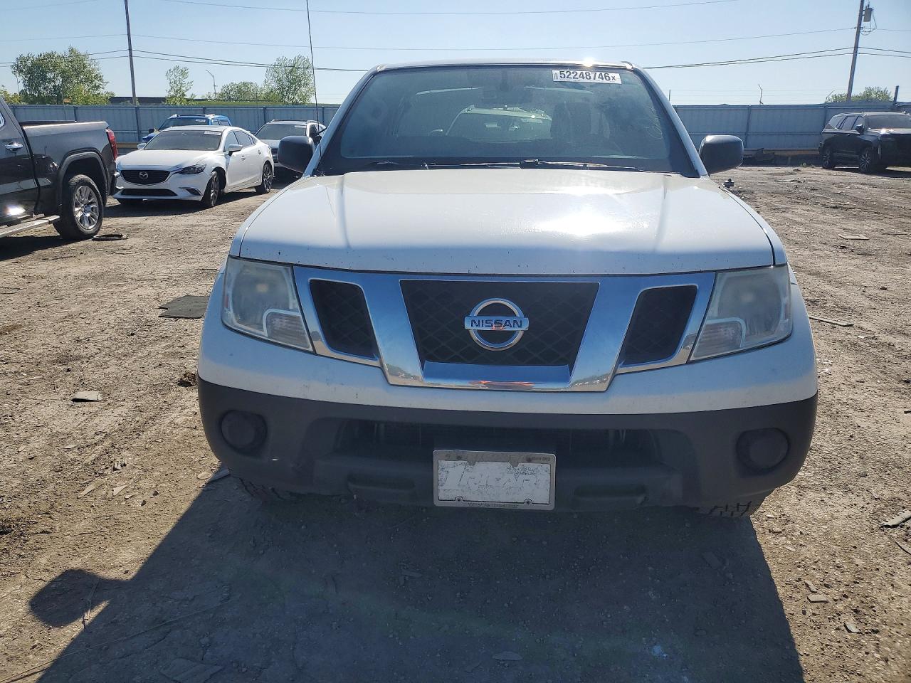 Nissan Frontier S