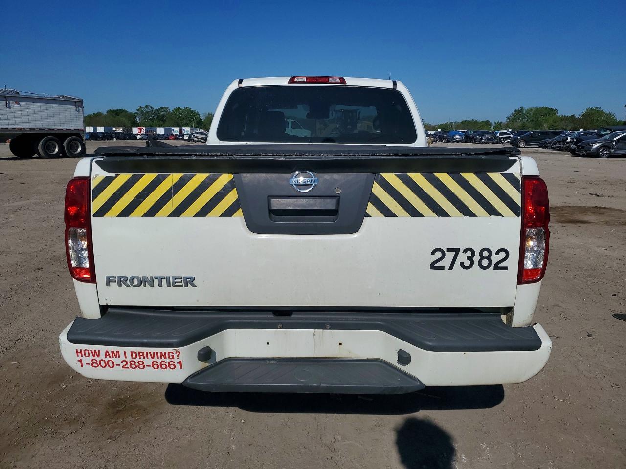 Nissan Frontier S