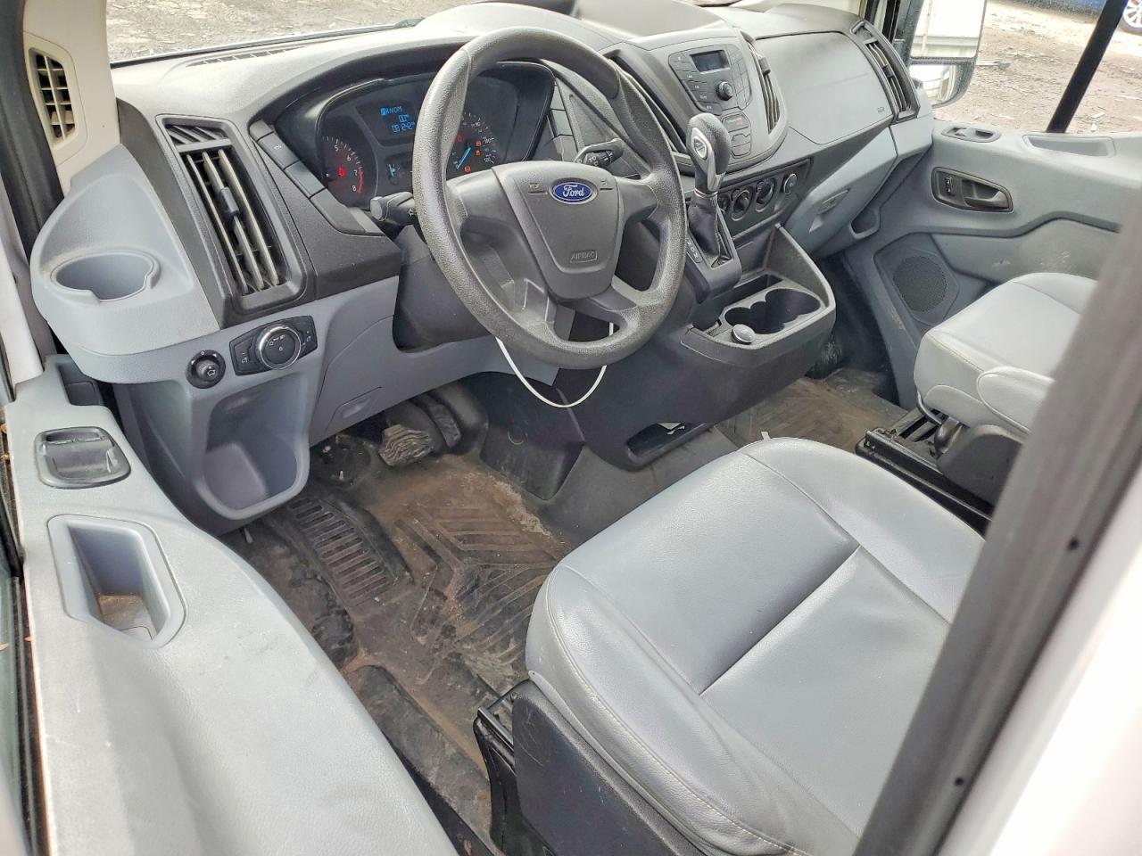 Ford Transit T-250