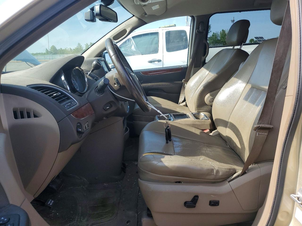 Chrysler Minivan Touring L