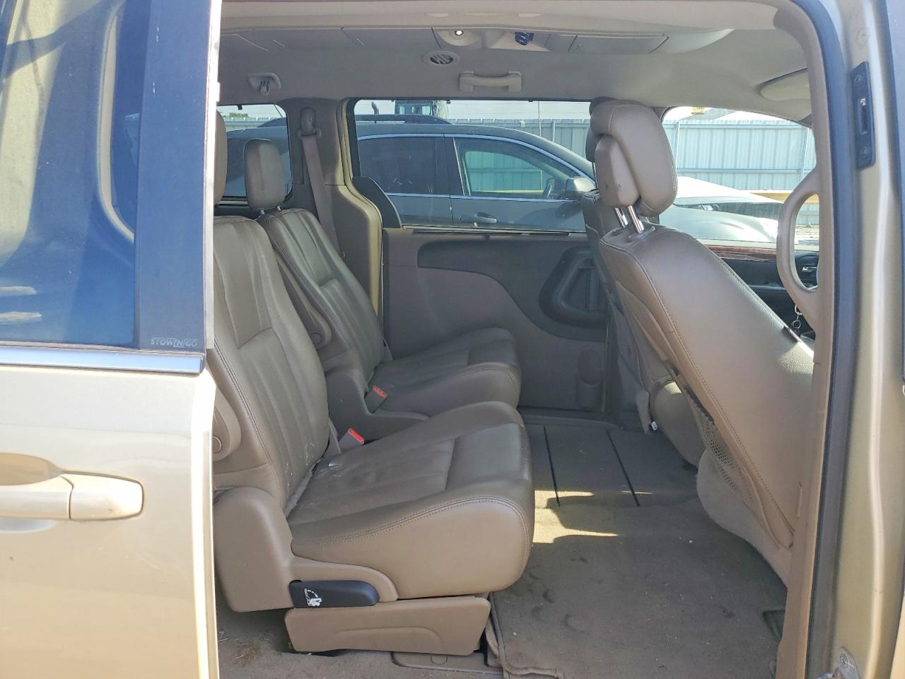 Chrysler Minivan Touring L