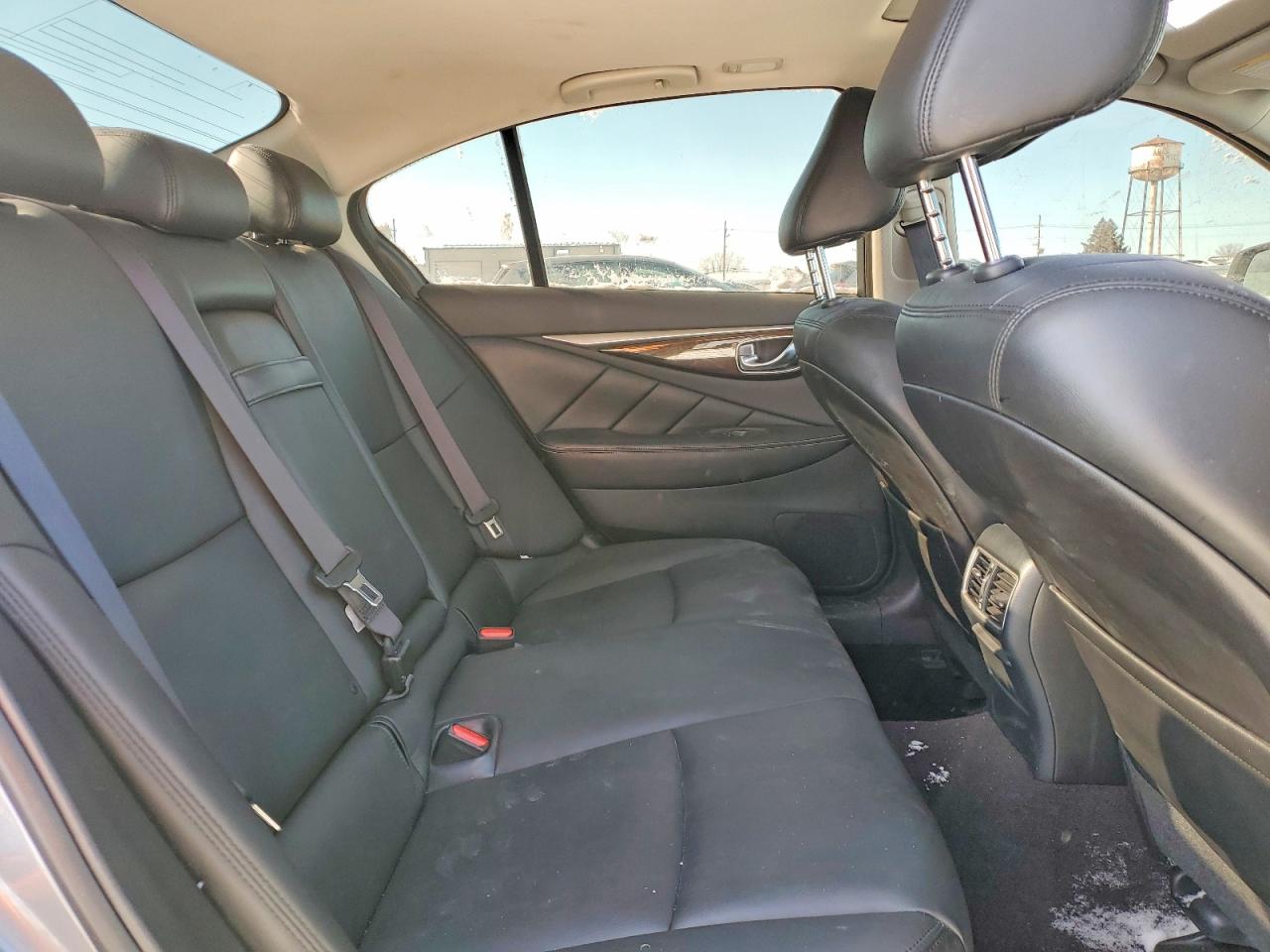 INFINITI Q50 3.0t Luxe