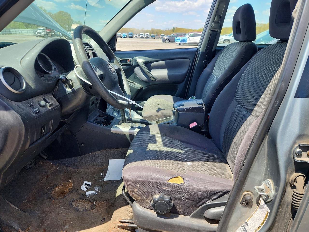 Toyota RAV4 Base