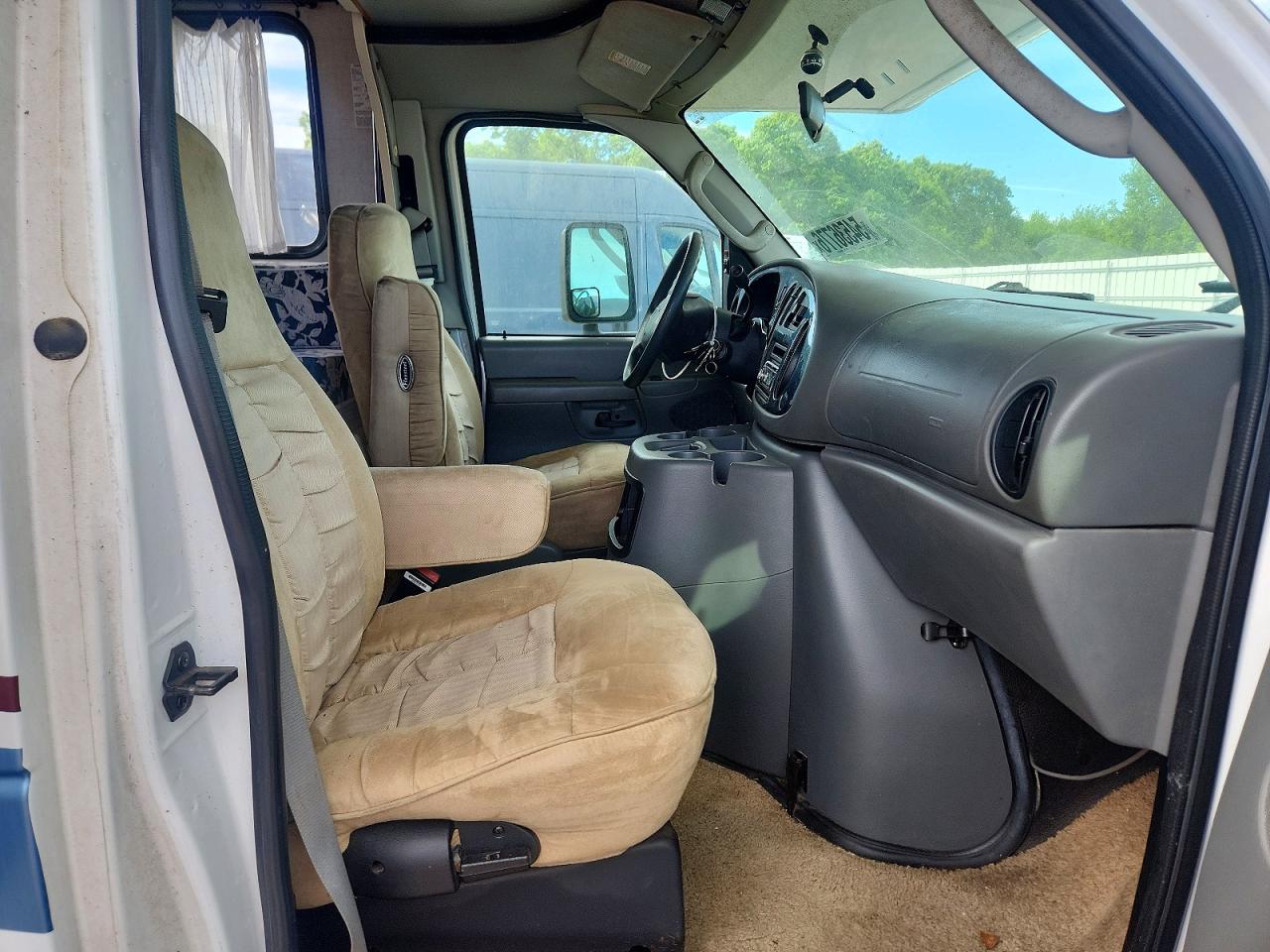 Fleetwod Econoline