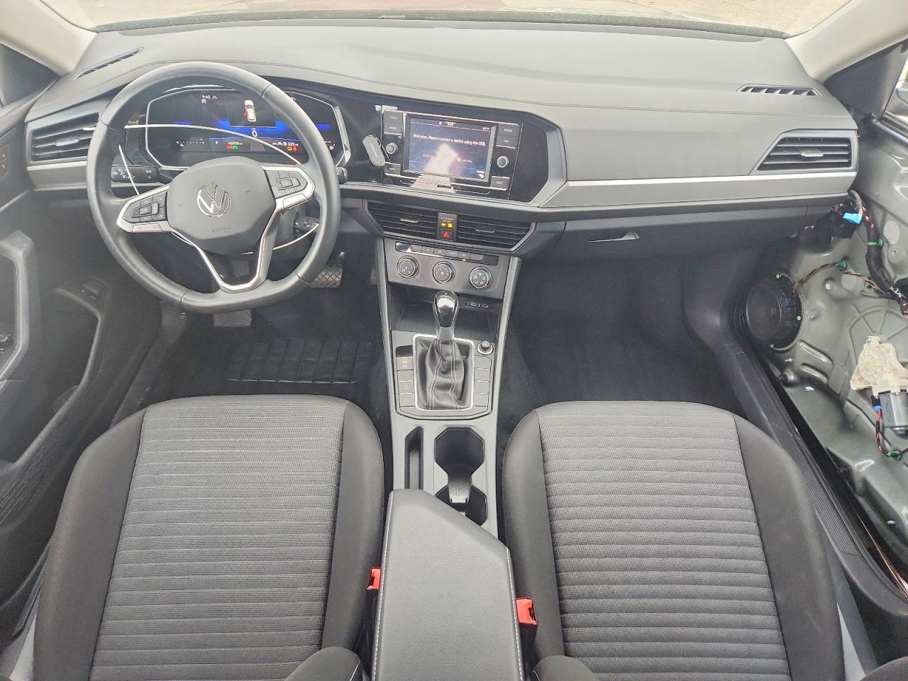 Volkswagen Jetta S