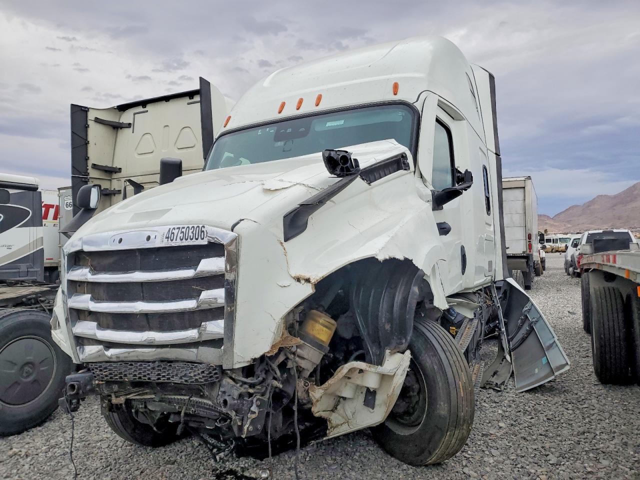 Freightliner Cascadia 126