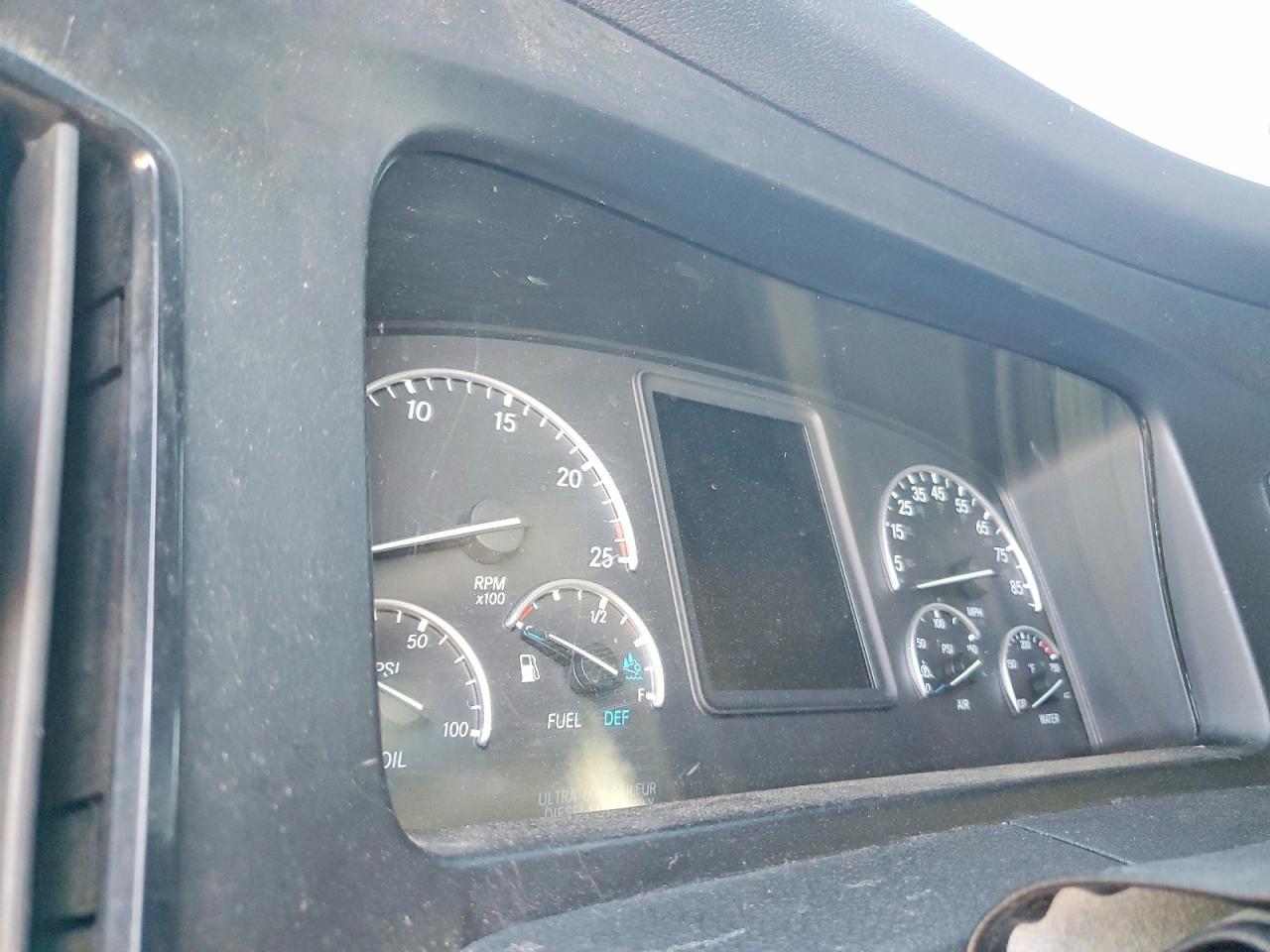 Freightliner Cascadia 126