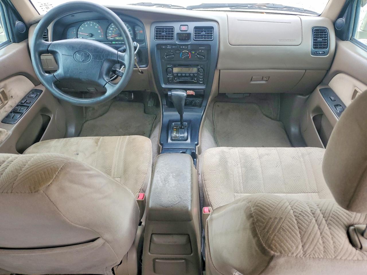 Toyota 4Runner Sr5