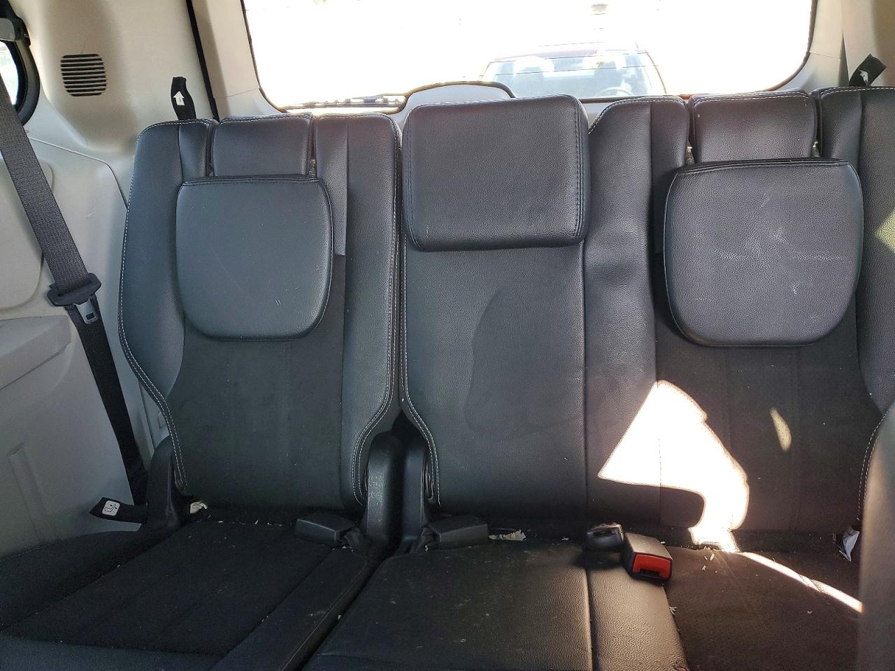 Dodge Caravan Sxt