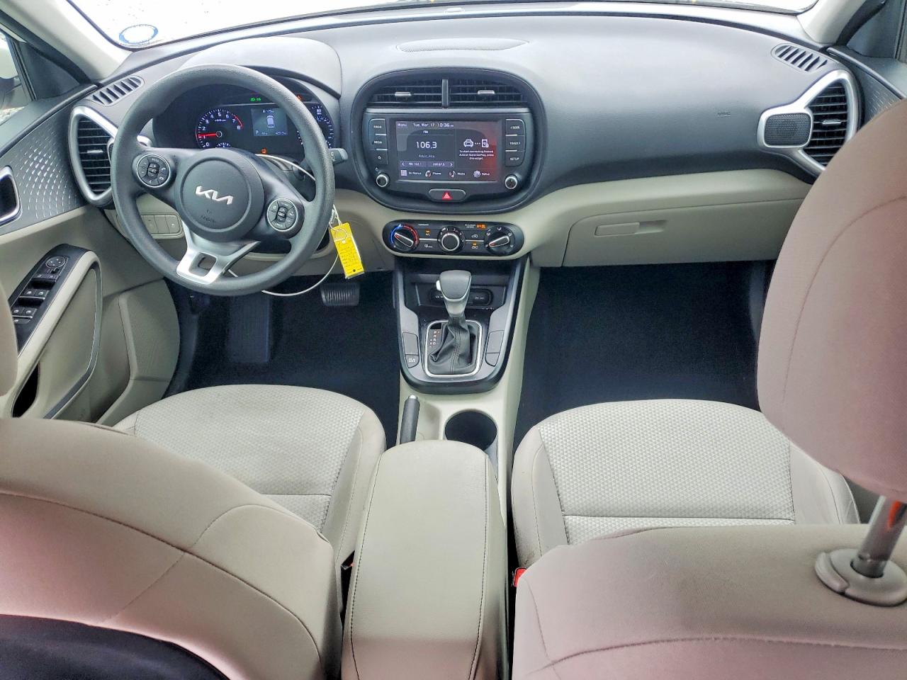 Kia Soul Lx