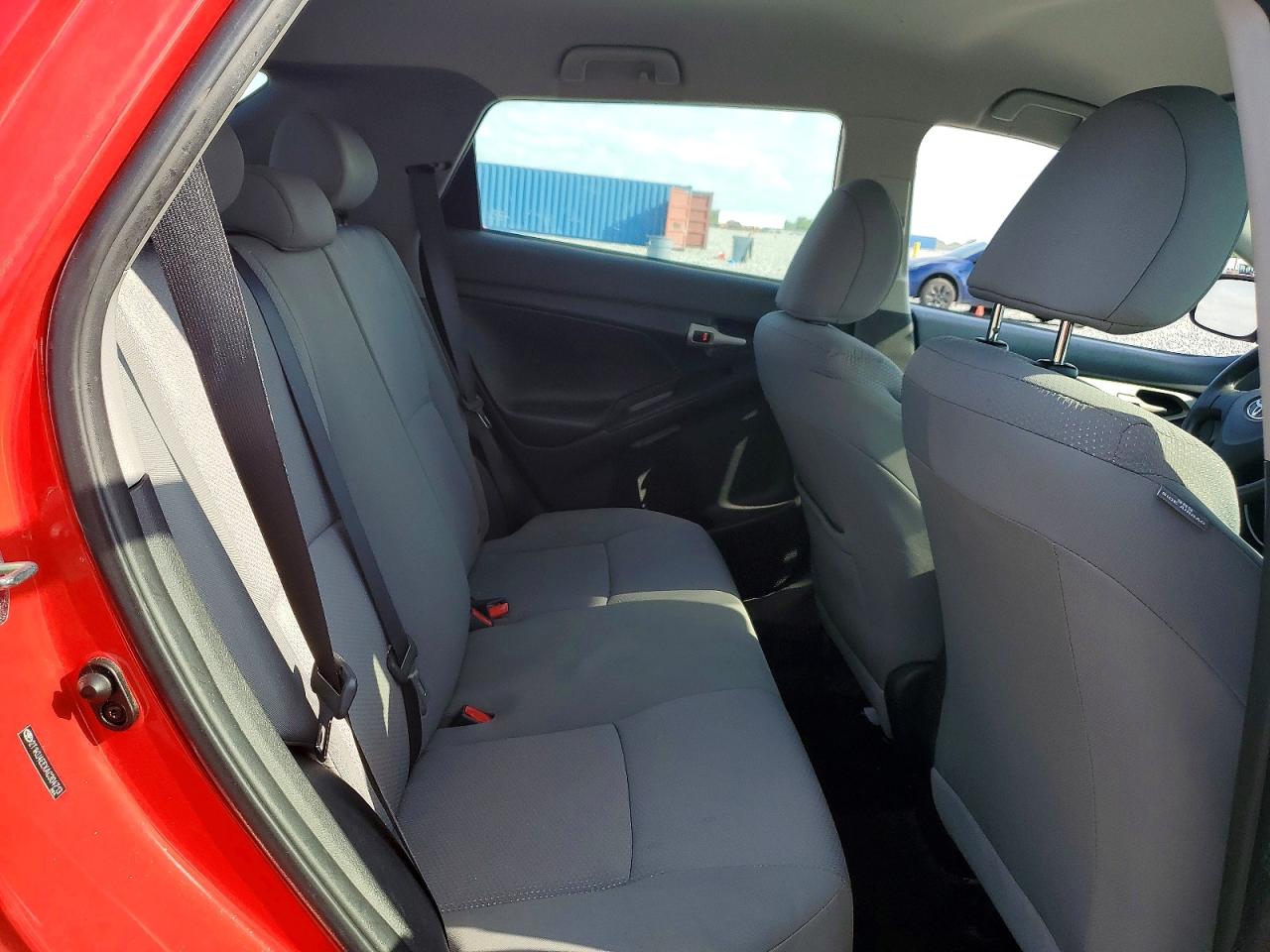 Toyota Matrix Base