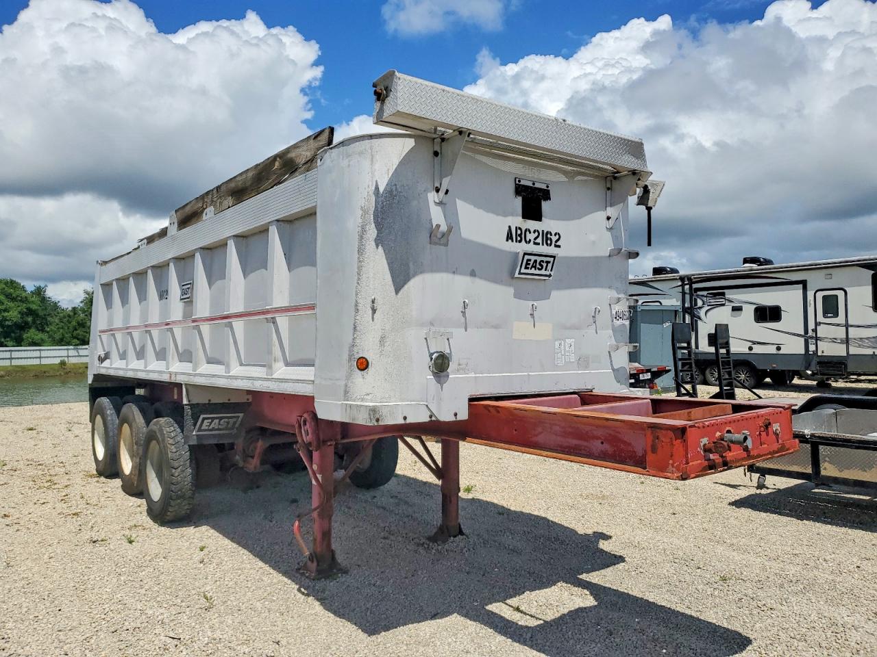 Salvage East Heavy Duty Image