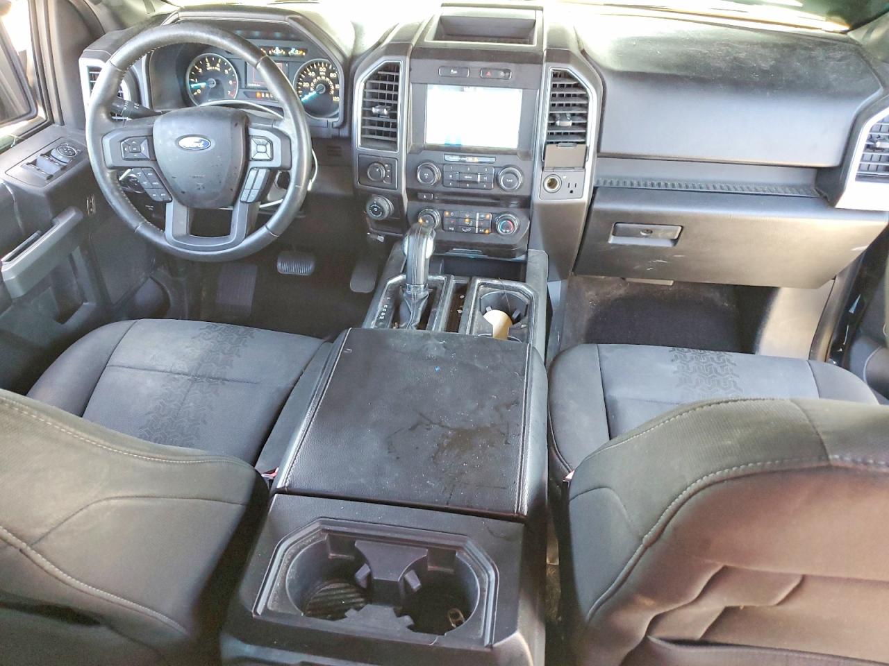 Ford F-150 Super Cab