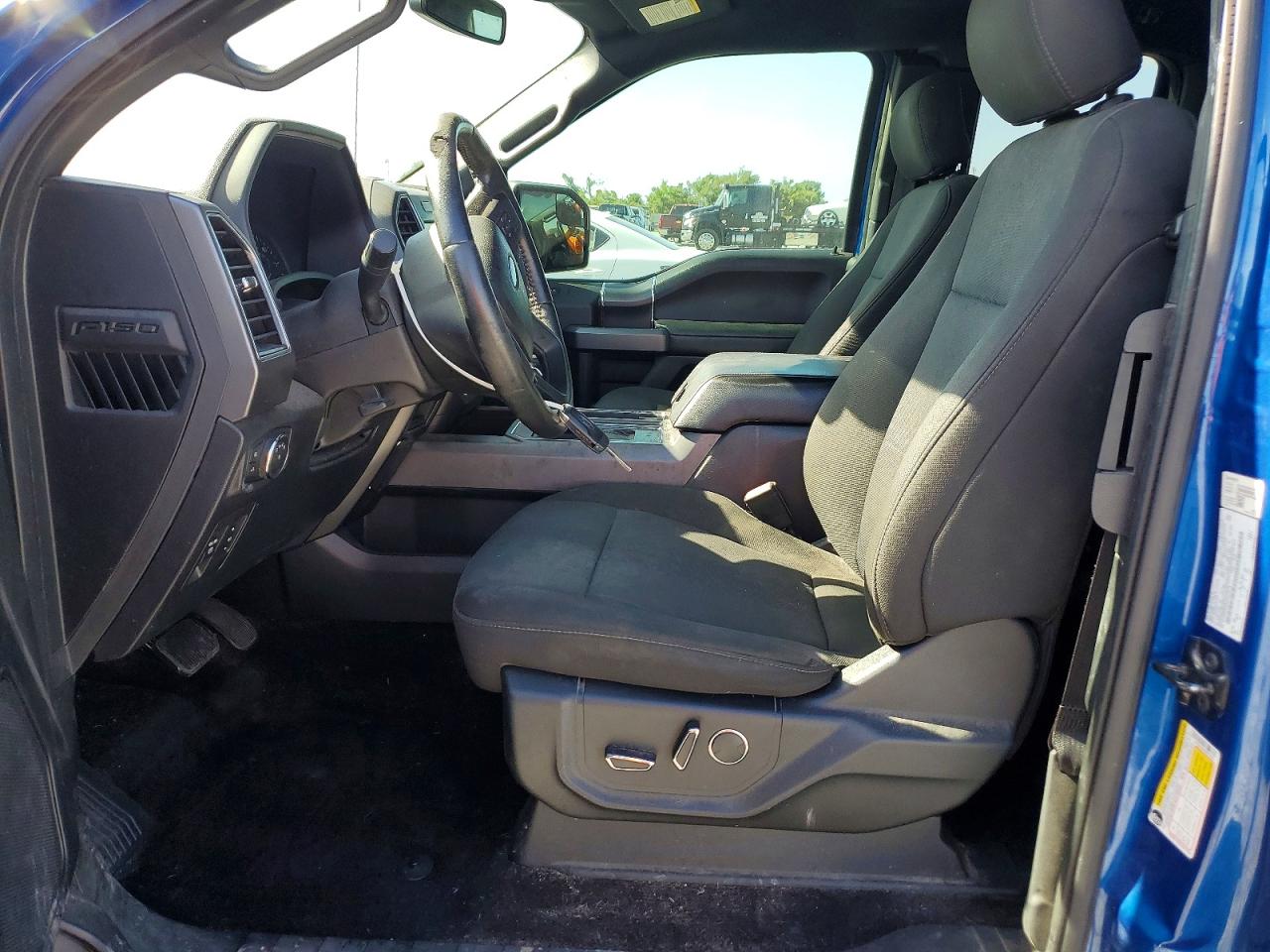 Ford F-150 Super Cab