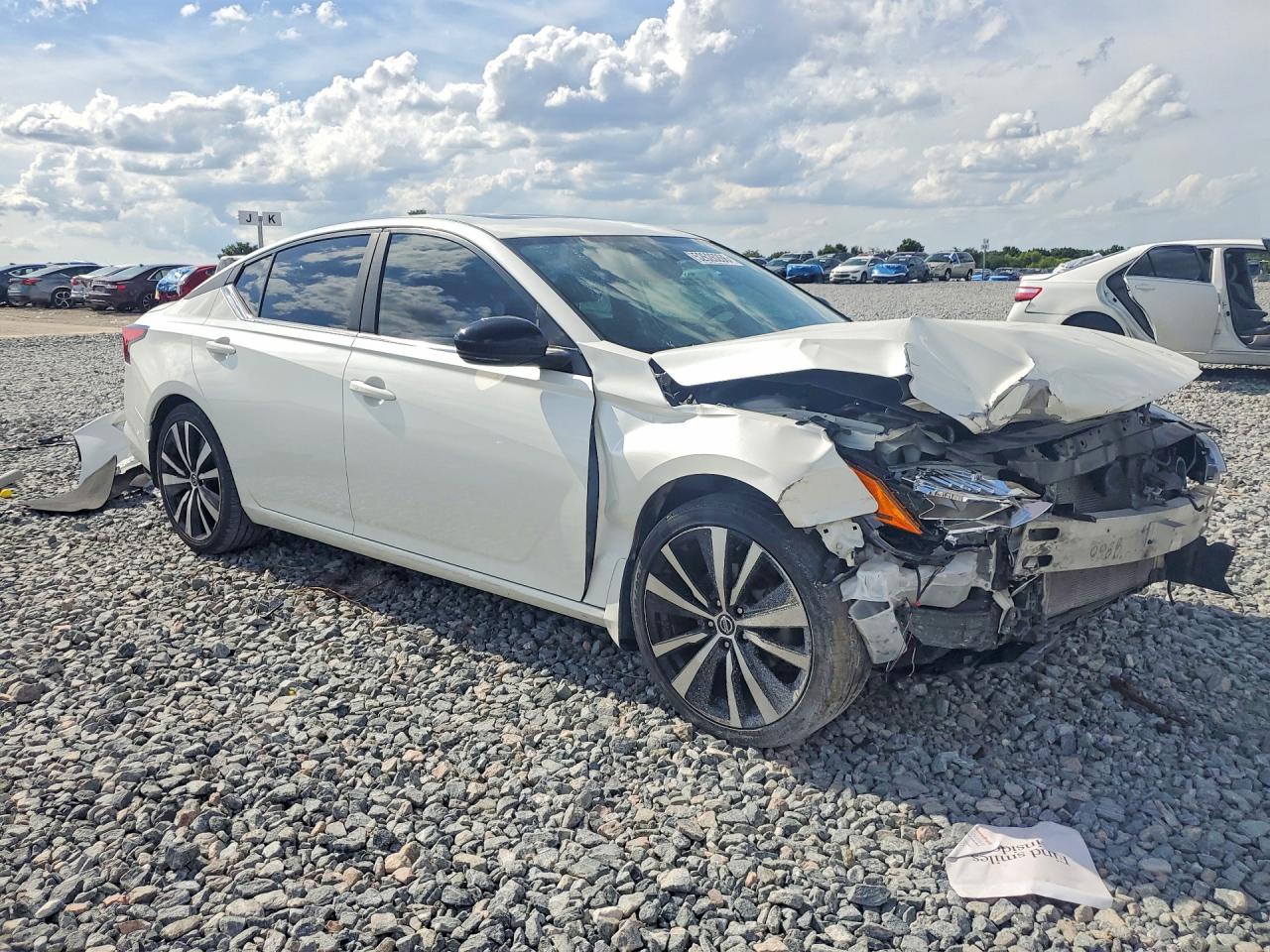 Nissan Altima Sr