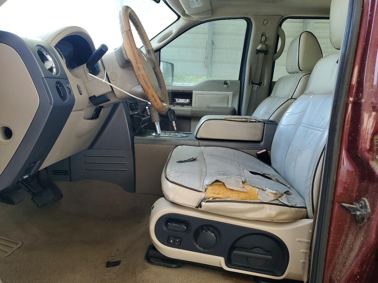 Lincoln Mark LT