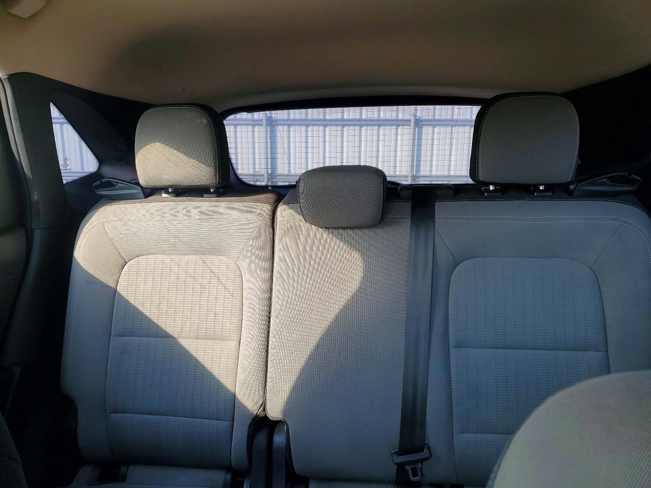 Ford Escape S