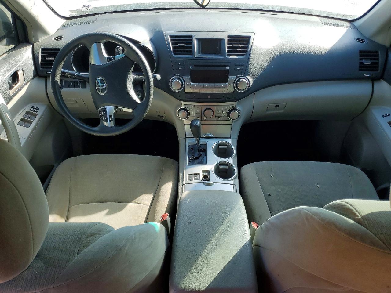 Toyota Highlander Base