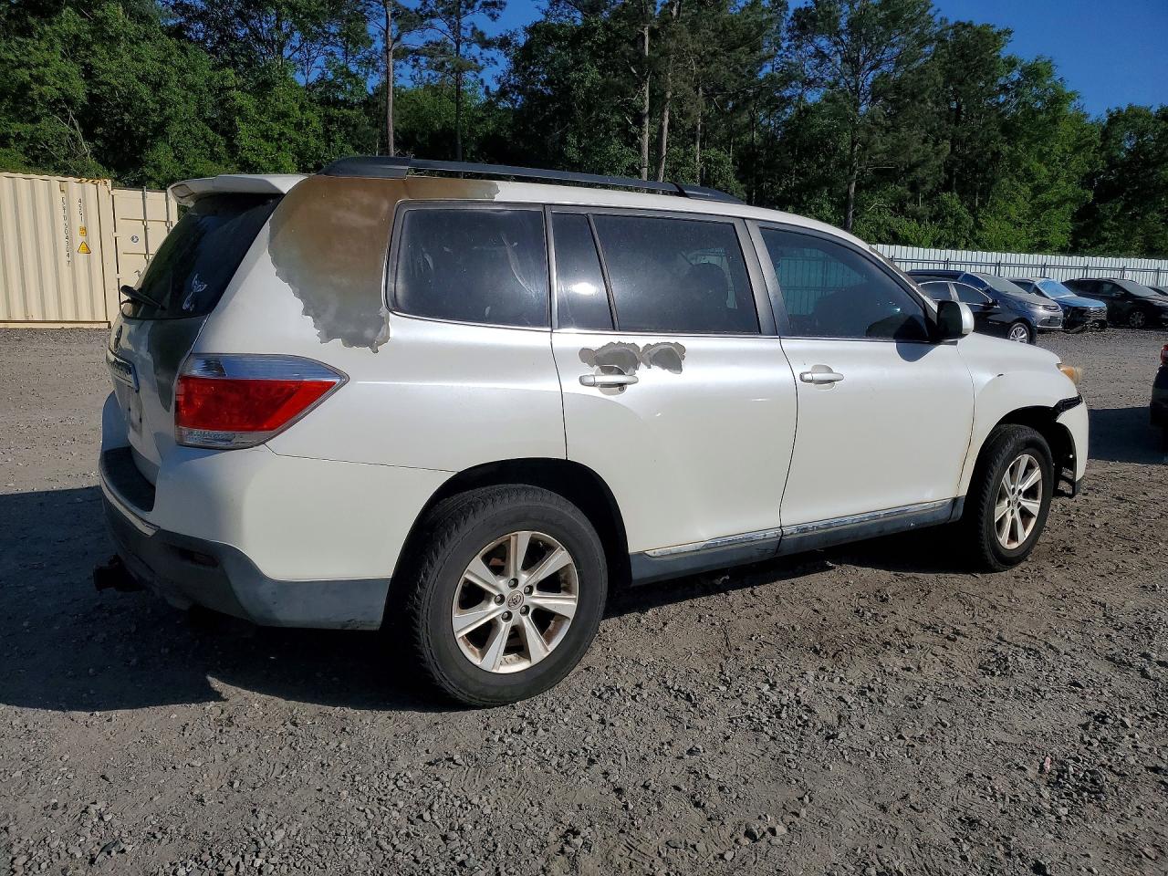 Toyota Highlander Base