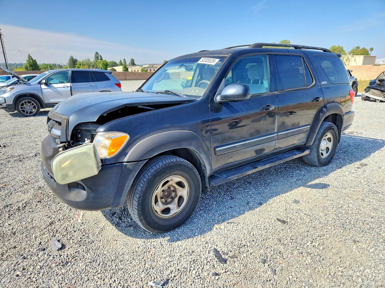 Salvage Toyota Sequoia Image