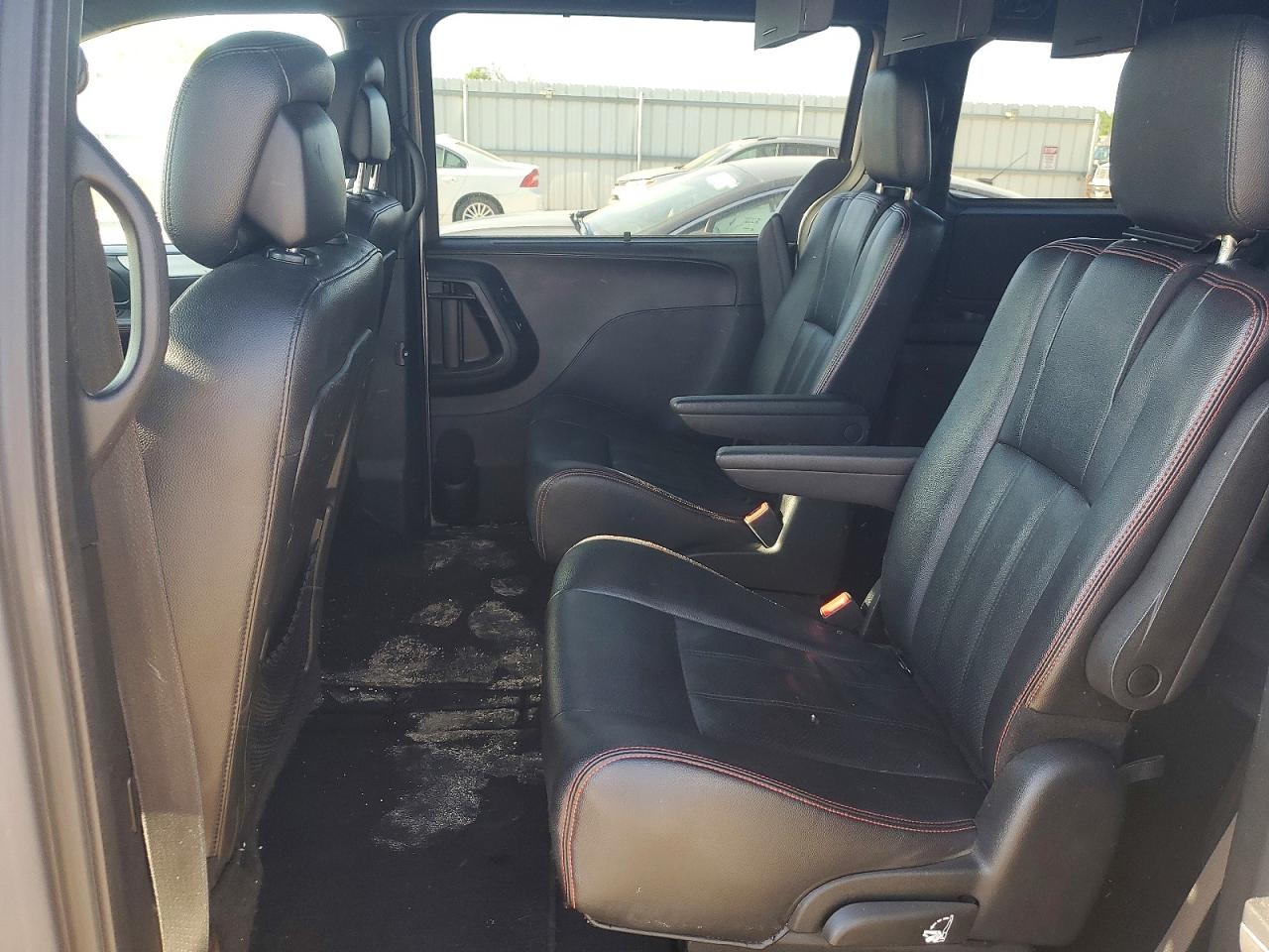 Dodge Caravan Gt