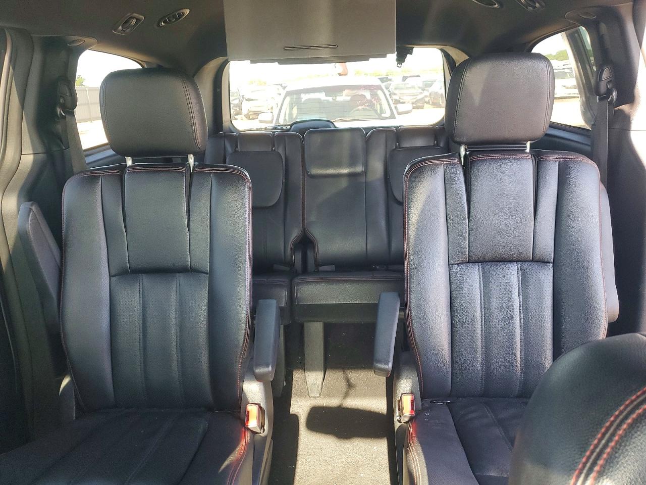 Dodge Caravan Gt