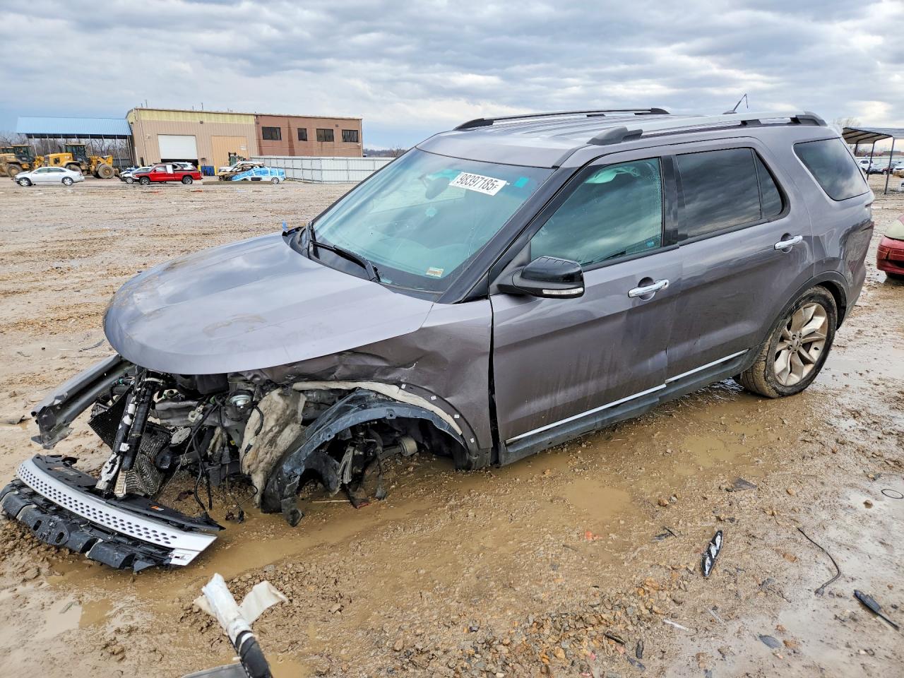 Salvage Ford Explorer Image