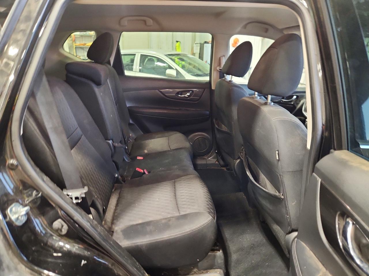 Nissan Rogue Sv