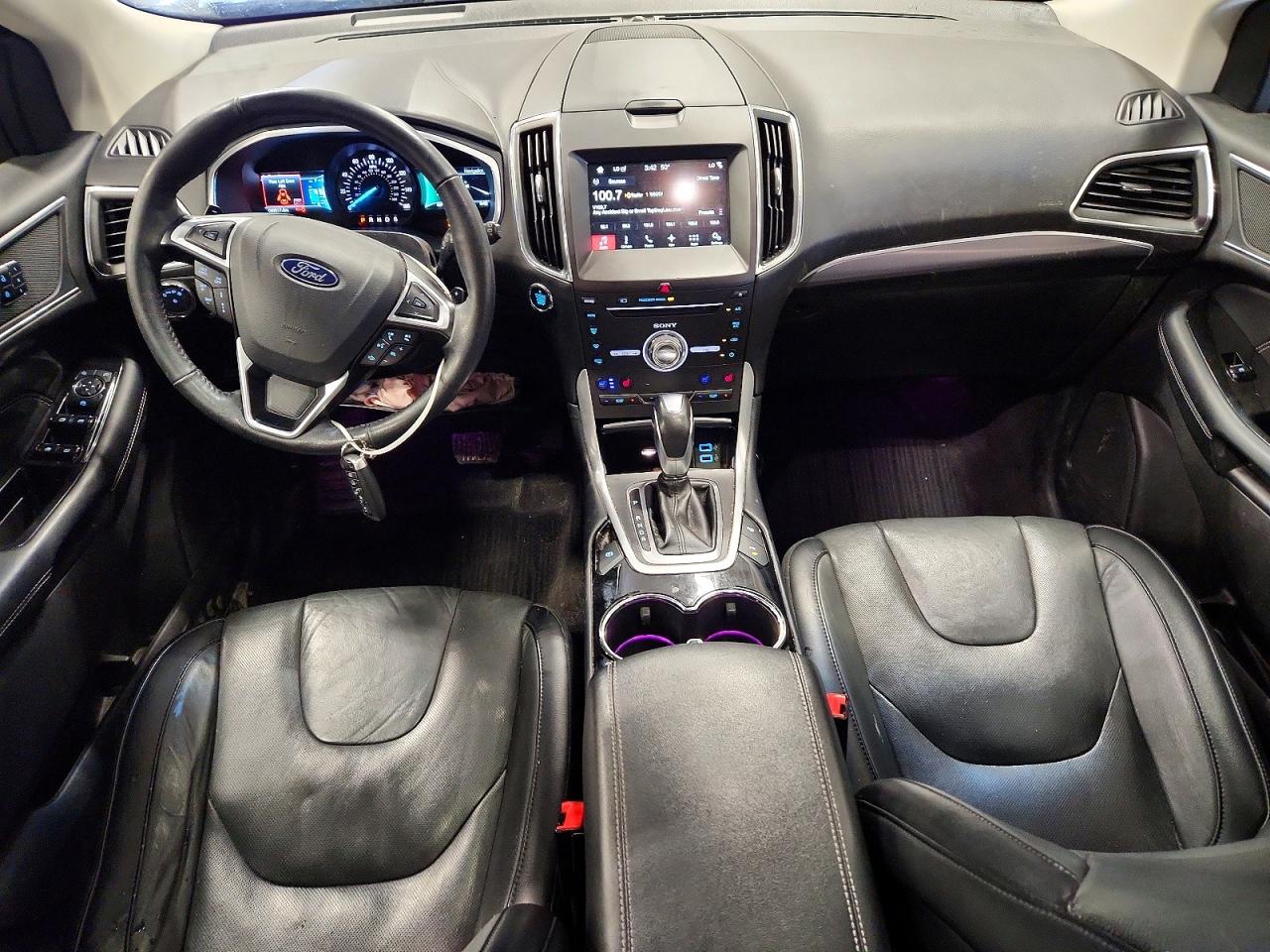 Ford Edge Titanium