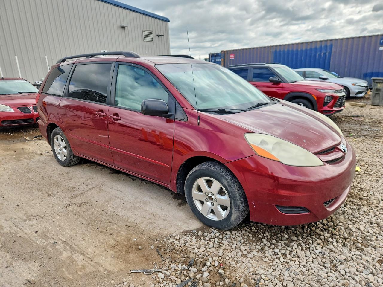 Toyota Sienna Le 8-passenger