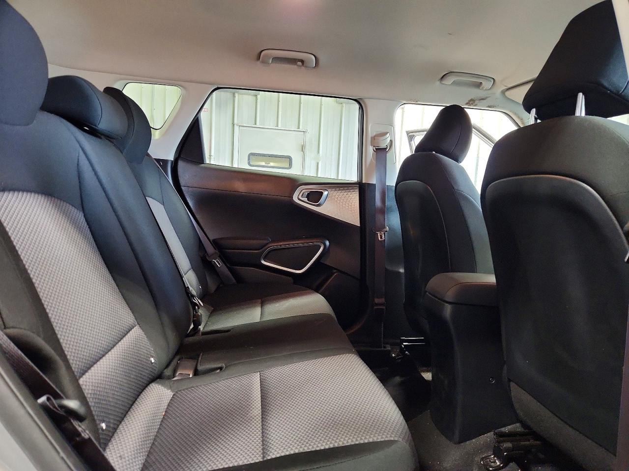 Kia Soul Lx