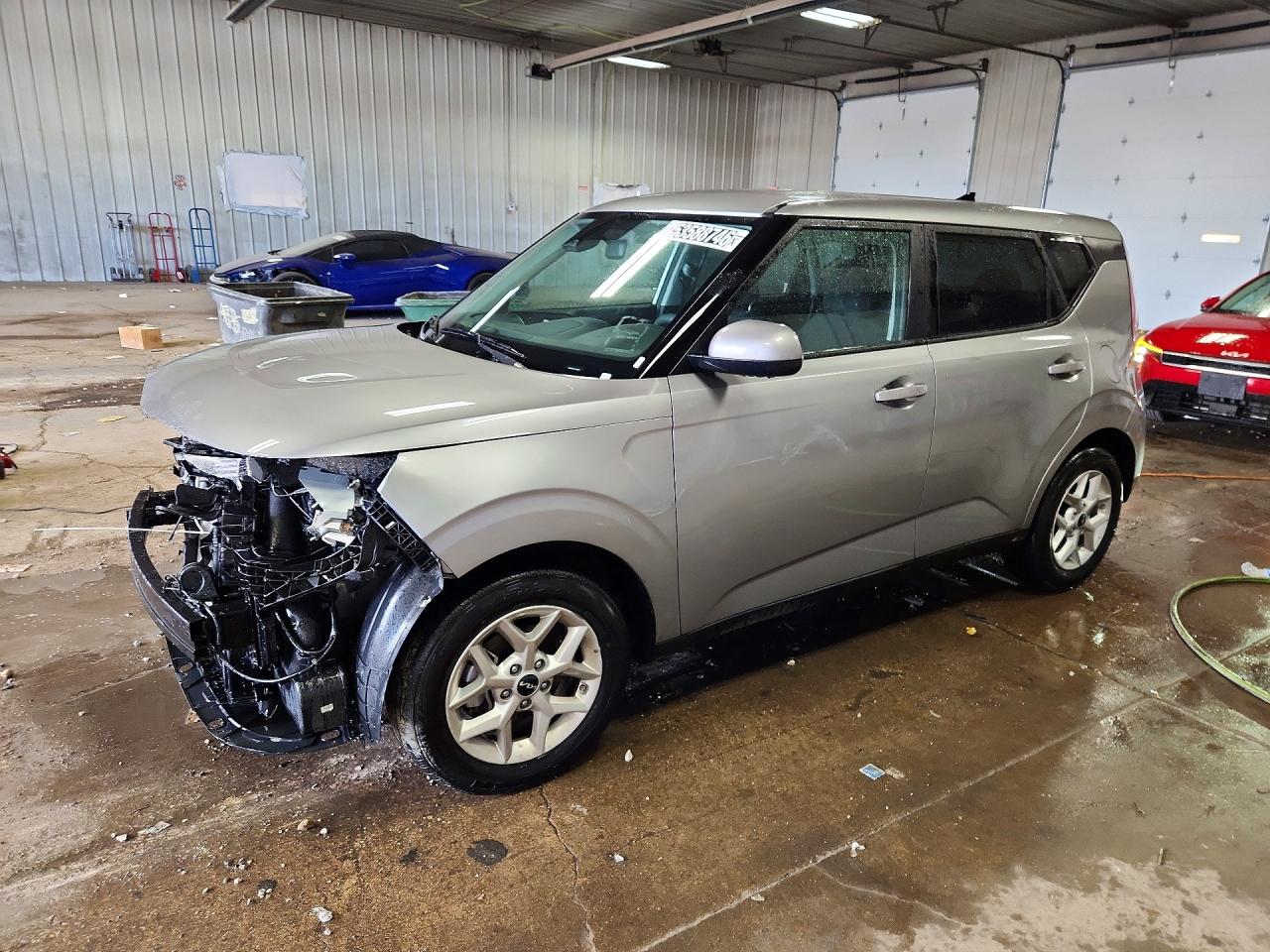 Salvage Kia Soul Image